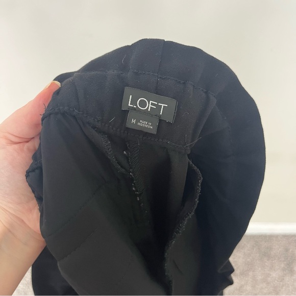 LOFT PULL ON ANKLE LENGTH PANTS TIE WAIST IN BLACK SIZE MEDIUM - Picture 13 of 13